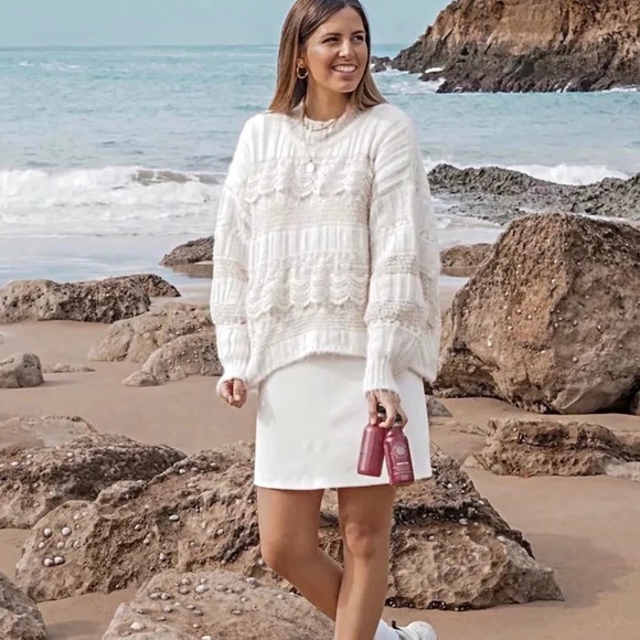 Lace sweater knit creamy white long sleeve top - Picture 3 of 9